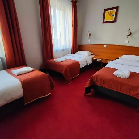 Delta In Hotel 3*