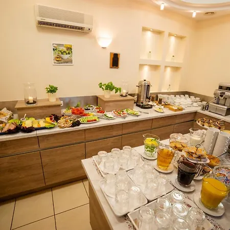 德尔塔因酒店 3*