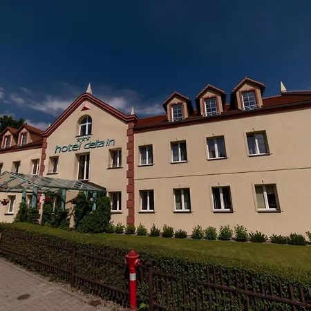 Отель Delta In Дзержонюв