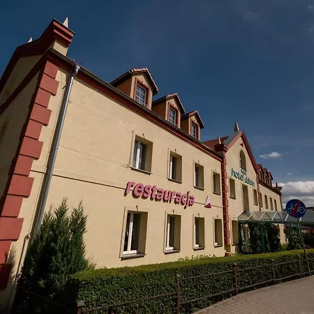 德尔塔因酒店 Dzierżoniów