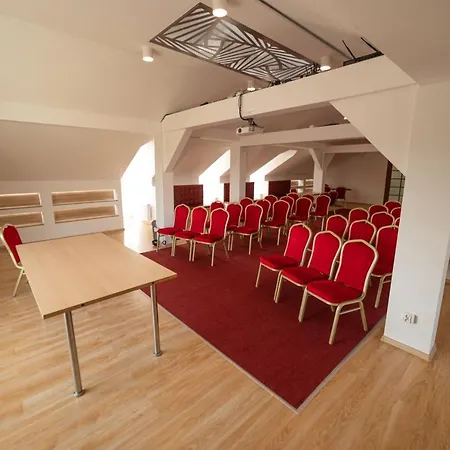 酒店 德尔塔因酒店 3*