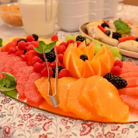 Delta In 3* Дзержонюв