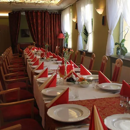 德尔塔因酒店 3*