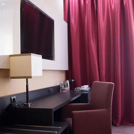 酒店 德尔塔因酒店 3*