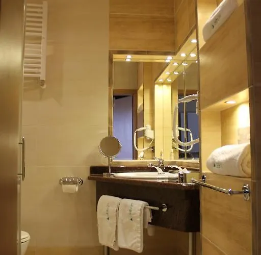 Delta In 3* Dzierżoniów